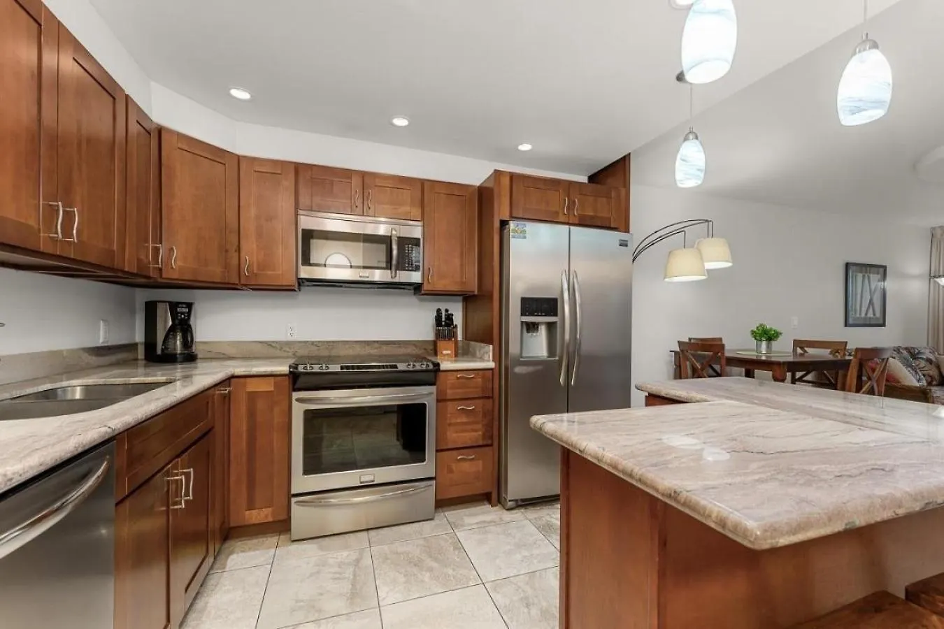 Luxury Condo At Kameole Beach T106 Wailea  United States